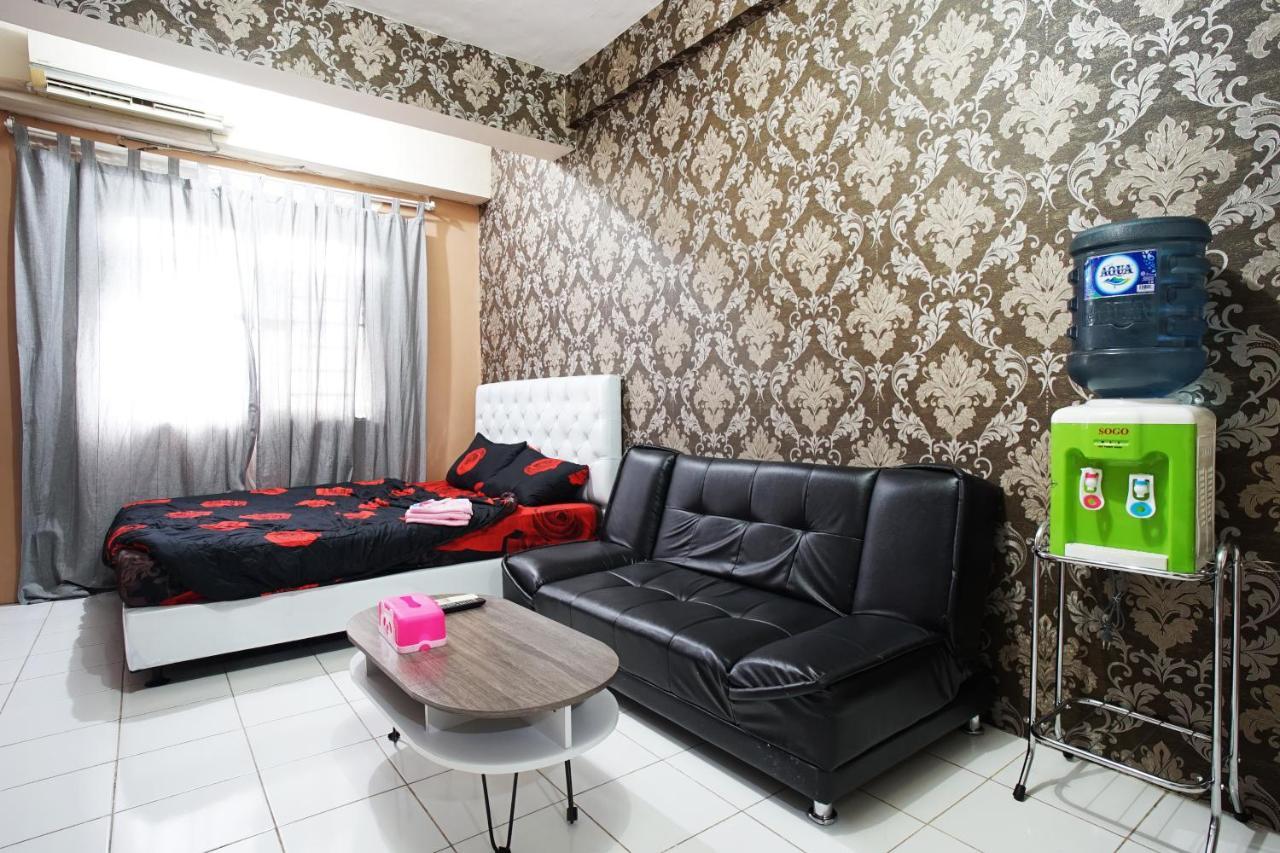 City Park Apartment By Anita Jacarta Exterior foto